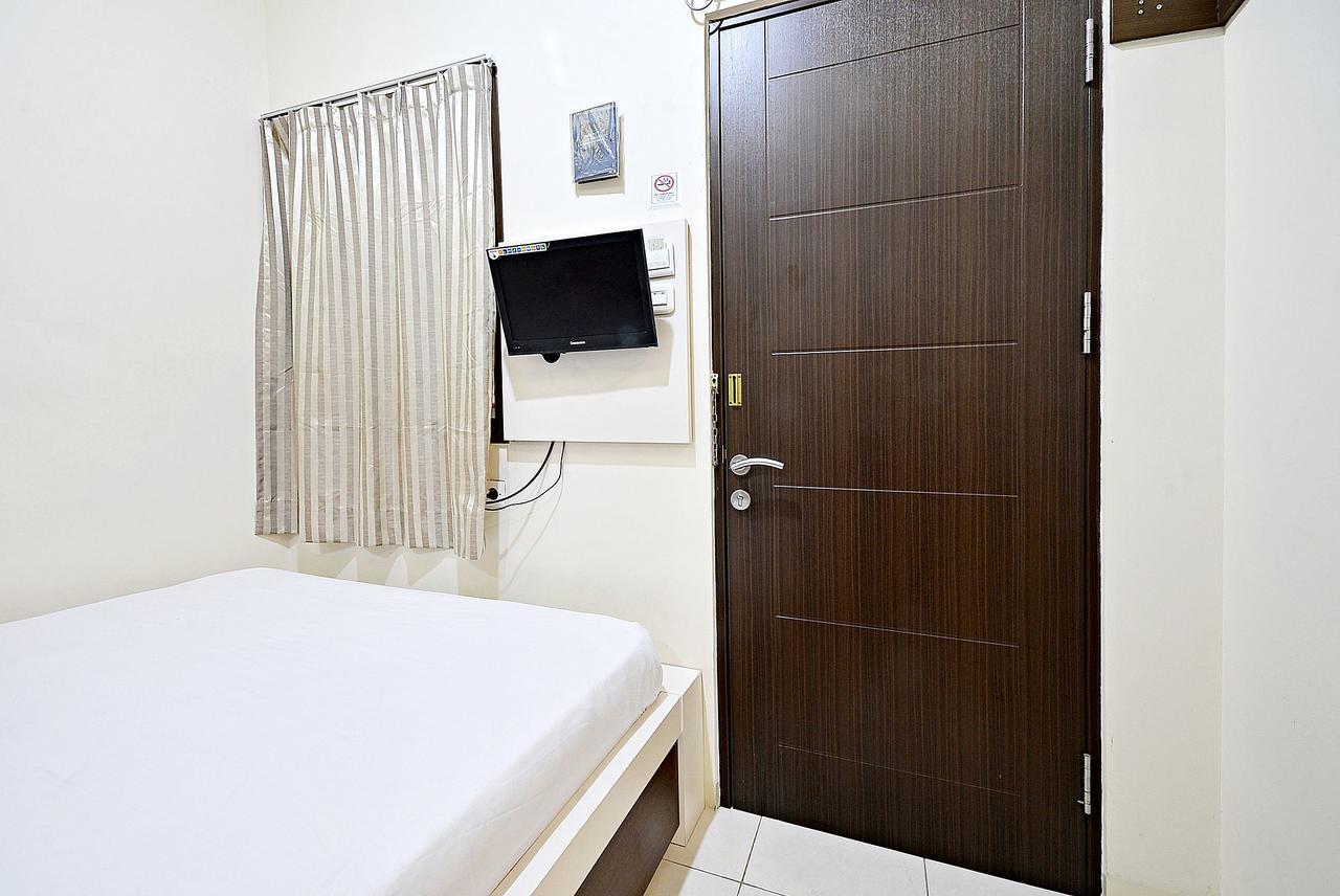 Zen Rooms Cideng Barat Jakarta Exterior photo